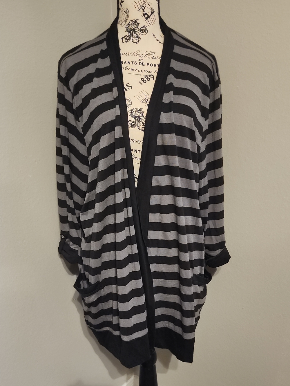 Faded Glory Women's Black and Gray Striped Open-Front Cardigan Plus Size 4X